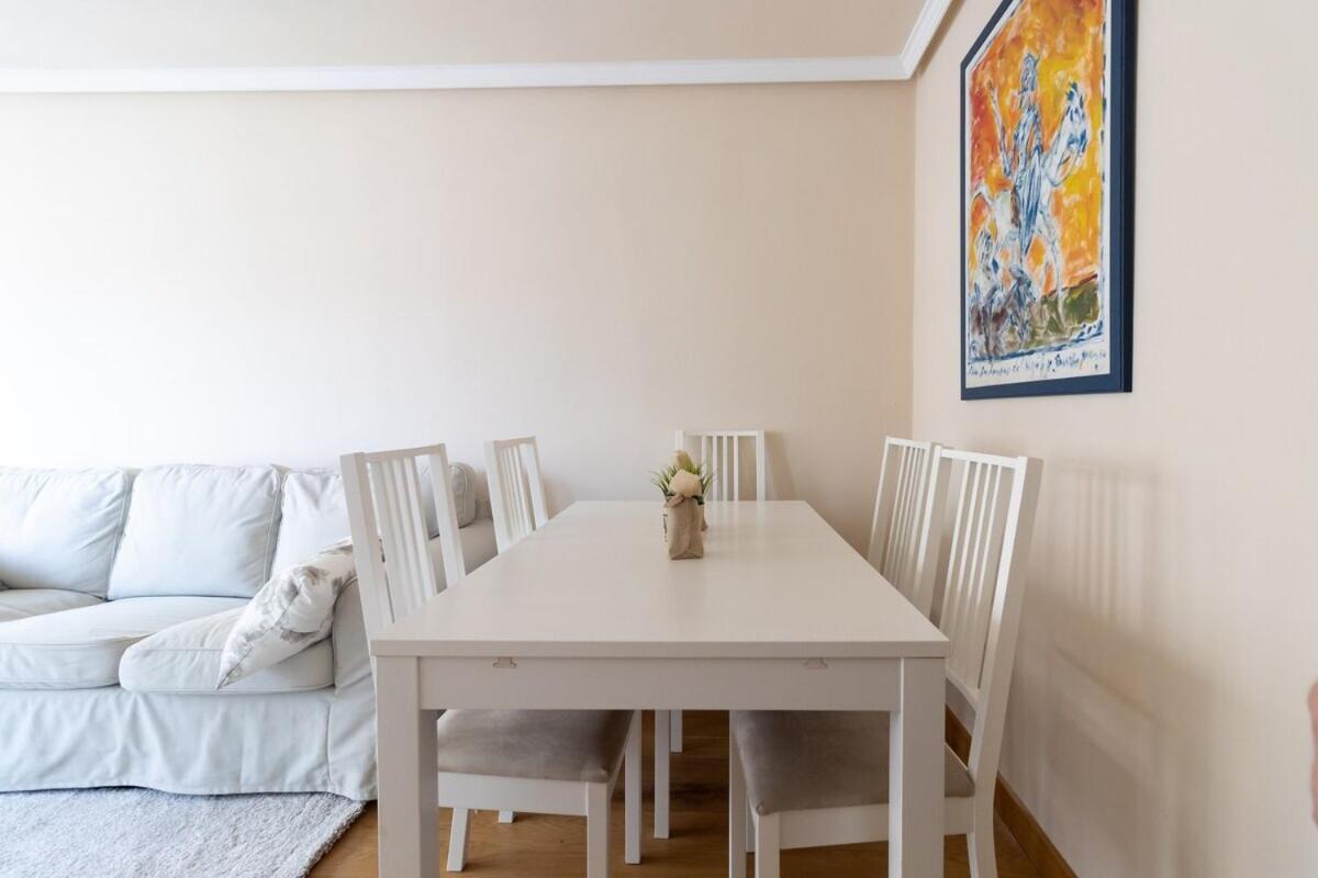 Apartamento Centro Gijon Con Parking Lägenhet Exteriör bild