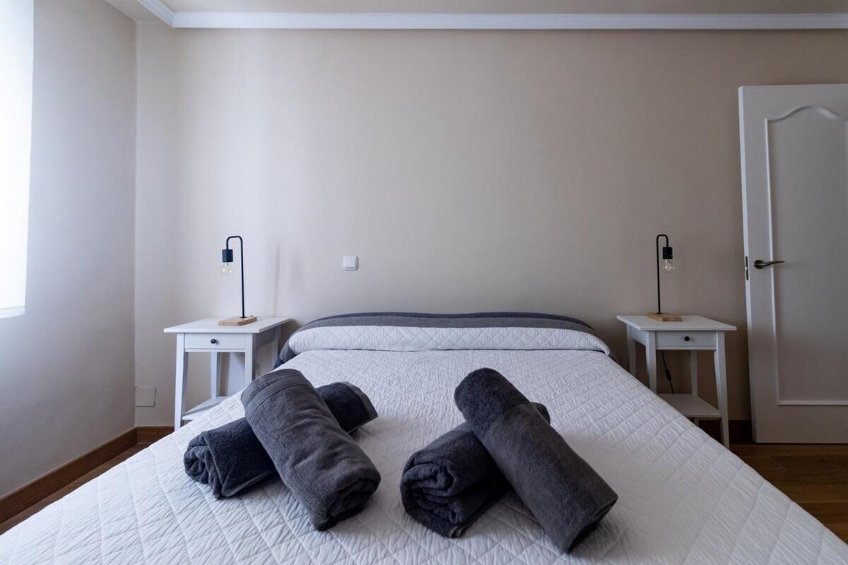 Apartamento Centro Gijon Con Parking Lägenhet Exteriör bild