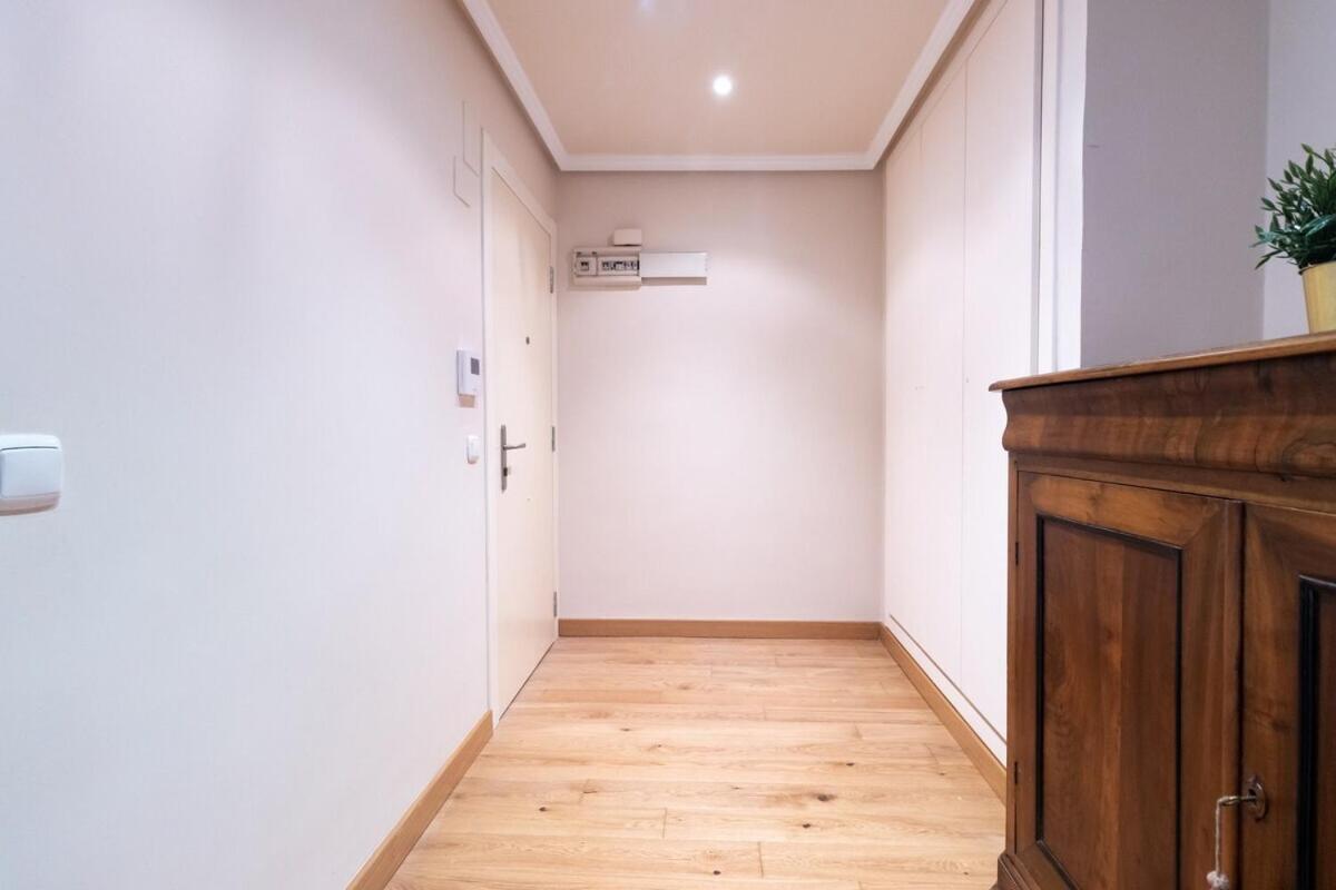 Apartamento Centro Gijon Con Parking Lägenhet Exteriör bild